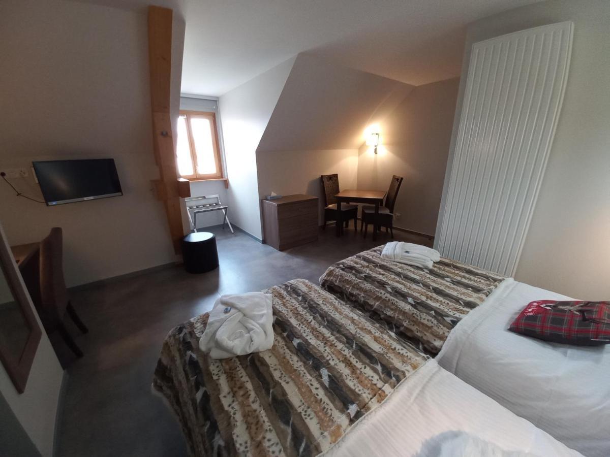 Sarl Du Parc Hotel Les Tremplins La Chaux Neuve Buitenkant foto
